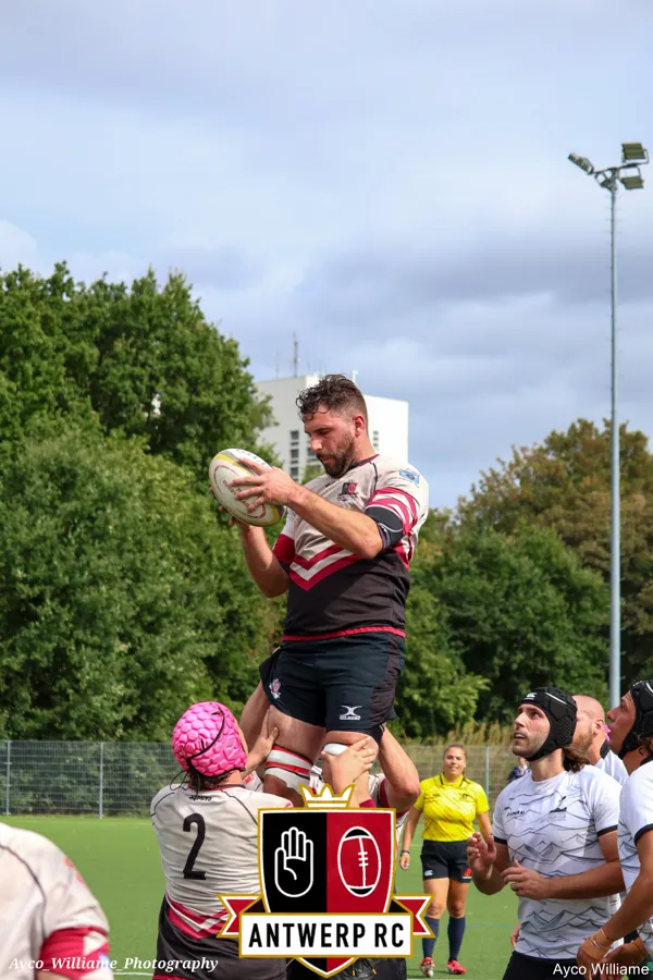 ANTWERP RC 2 -Kituro R.C 4-21
