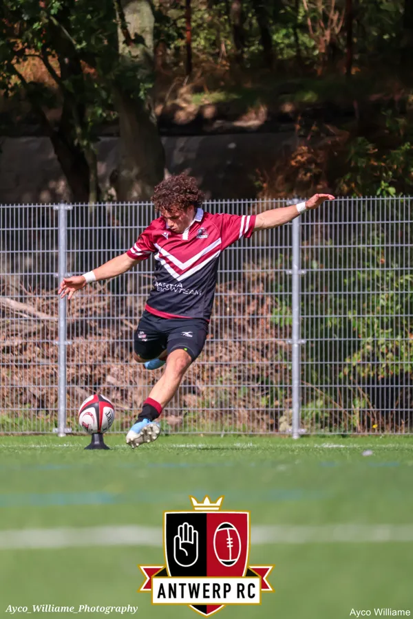 ANTWERP RC 1 -Kituro R.C 3-33