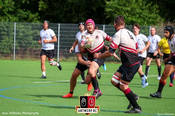 ANTWERP RC 2 -Kituro R.C 4-31