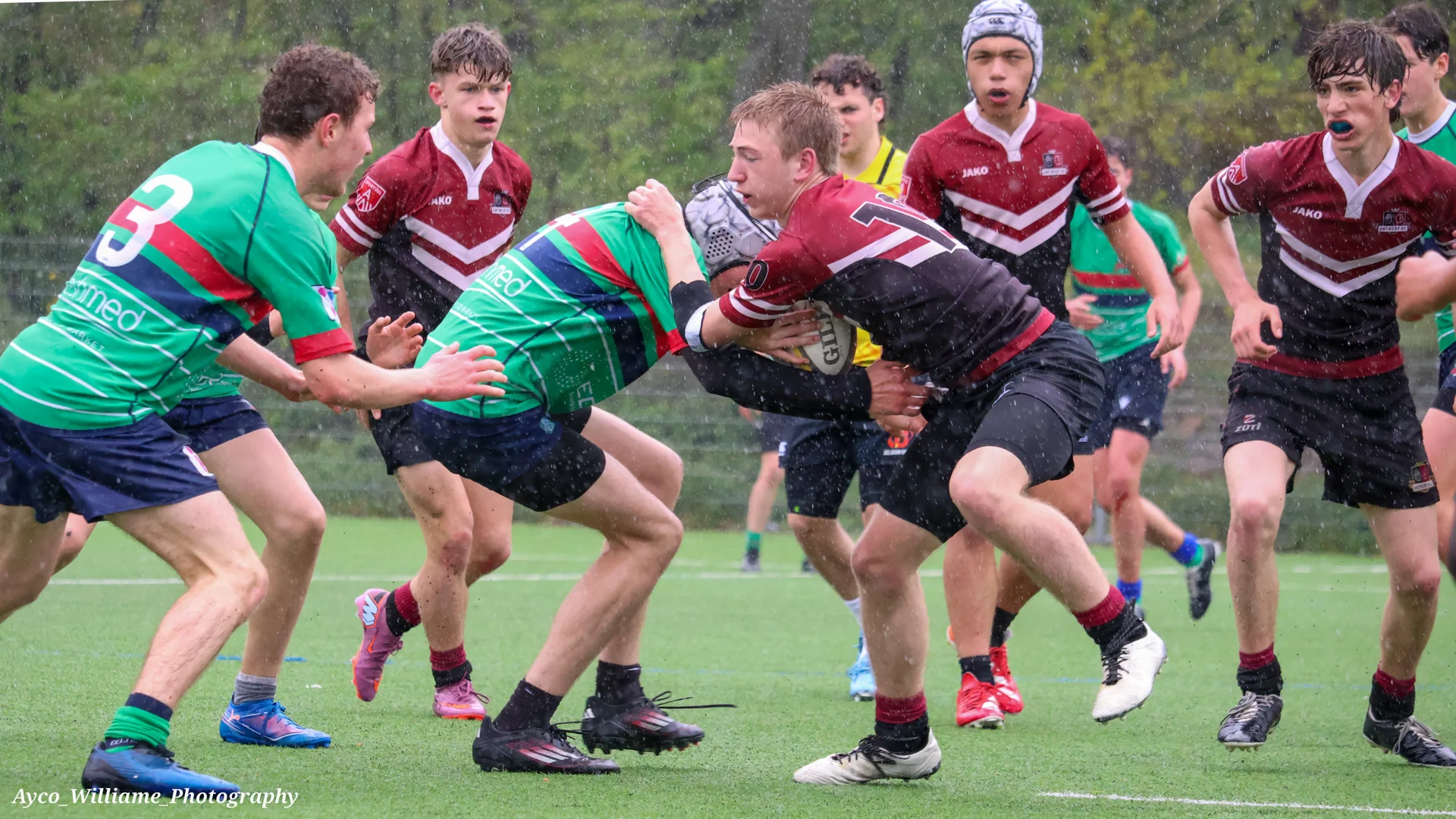U16 slide