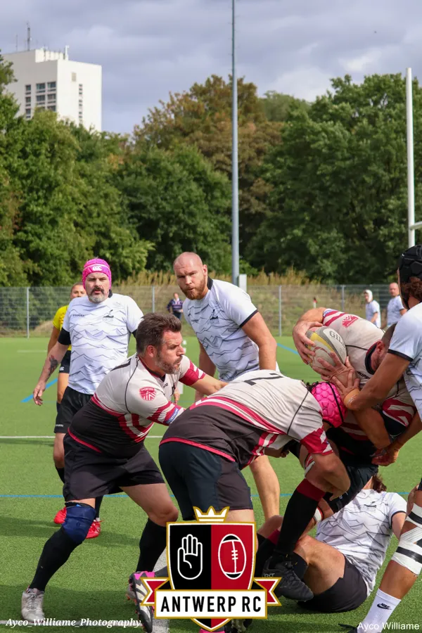 ANTWERP RC 2 -Kituro R.C 4-9